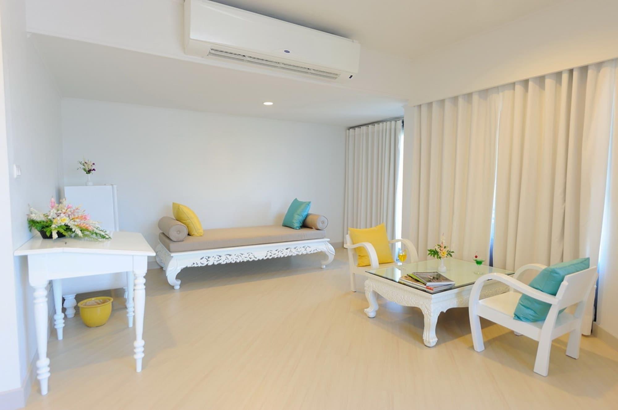 Cera Resort @ Cha-Am Exterior photo